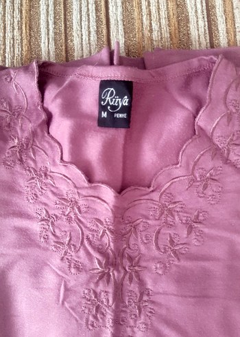 Dantel İşlemeli Pembe V Yaka Kadın Bluz - Görsel 2