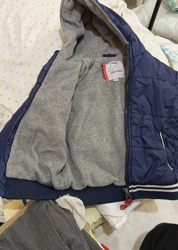 Mavi Erkek Çocuk Fermuarlı Mont - Görsel 2