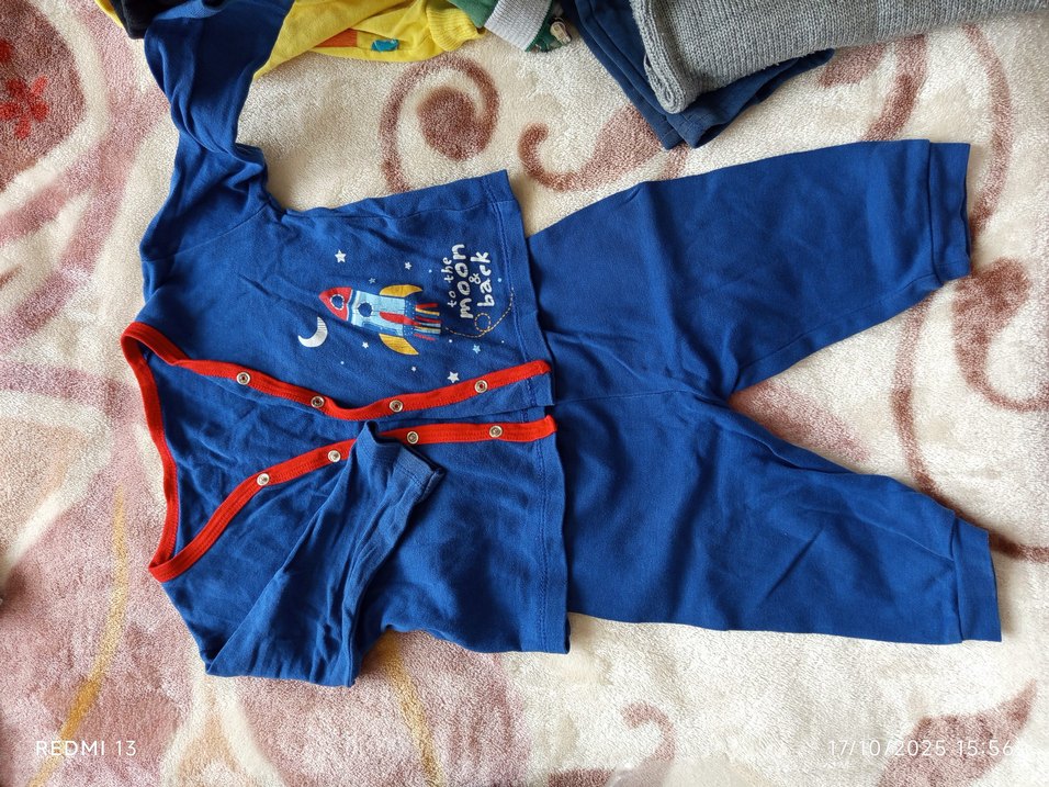 Mavi Düğmeli Bebek Erkek Takımı Nakışlı - Görsel 2