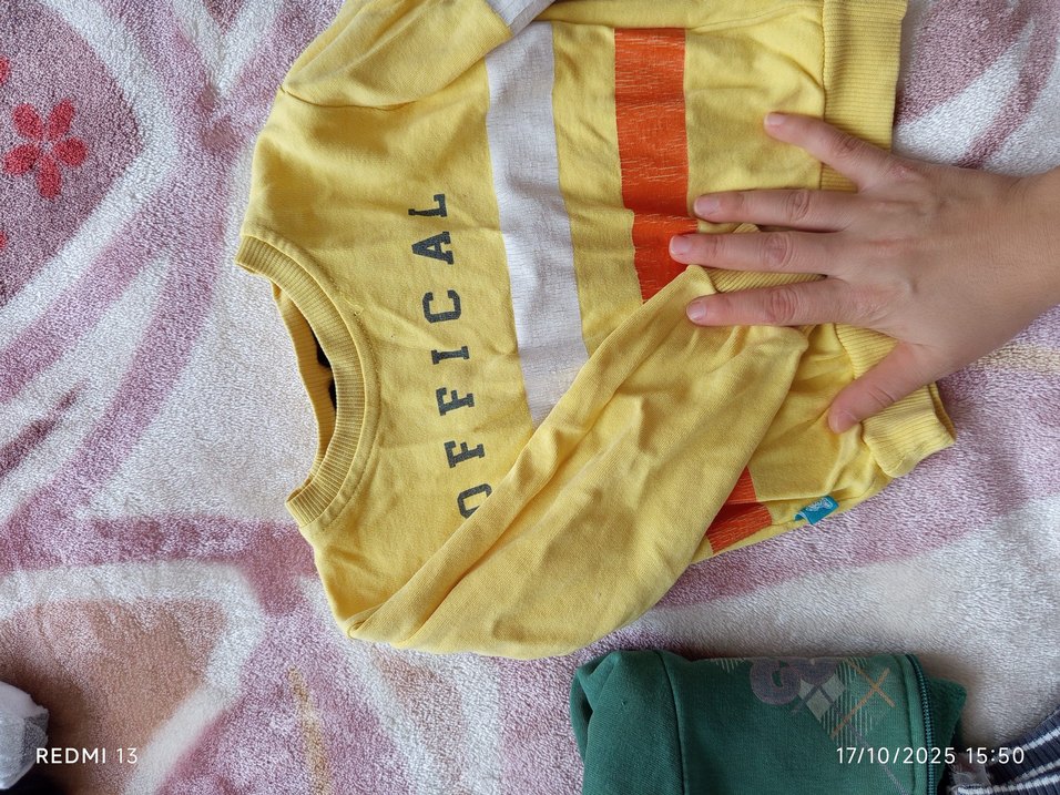 Düğmeli Kırmızı Baskılı Erkek Sweatshirt - Görsel 4