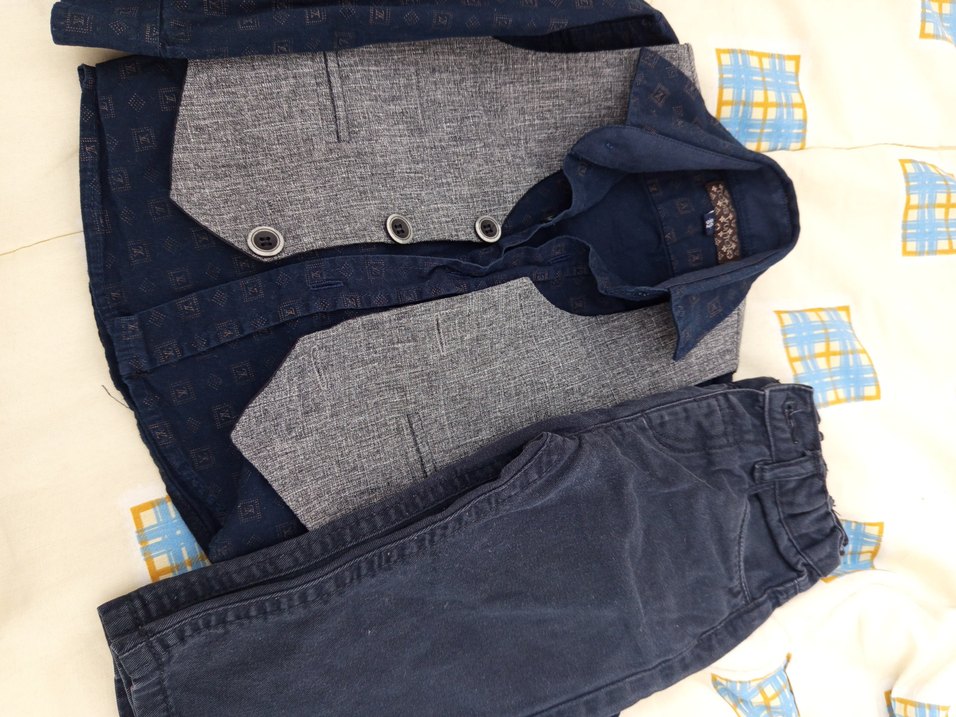 Gri Erkek Çocuk Düğmeli Denim Yelek - Görsel 3