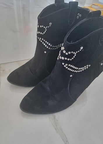 Zara Metal detaylı bot