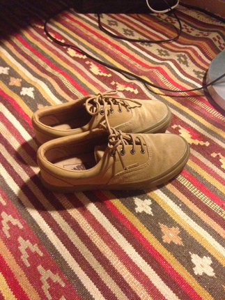 37 Beden Vans Camel