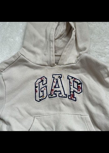 Gap Kız Çocuk Kapüşonlu bej Sweatshirt ve Desenli Pantolon