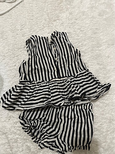 1 Yaş Beden Kız bebek h&m takım