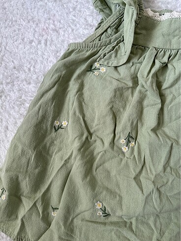 LC Waikiki Lcw baby yeşil papatyalı elbise
