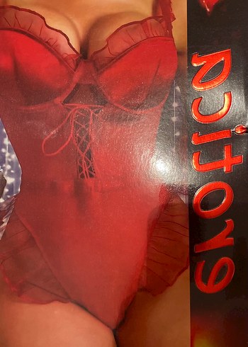 Siyah Dantel Detaylı Gotik Straplez Büstiyer - Görsel 2