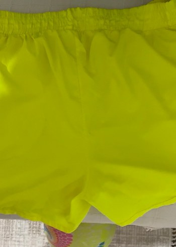 Defacto Sarı Mini Rahat Kesim Şort plaj deniz sarı neon