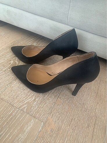 Bershka Stiletto ayakkabı