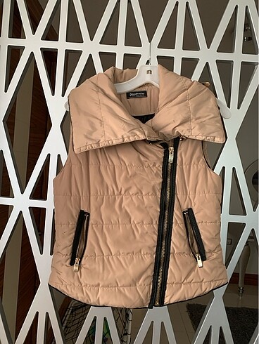 Stradivarius yelek