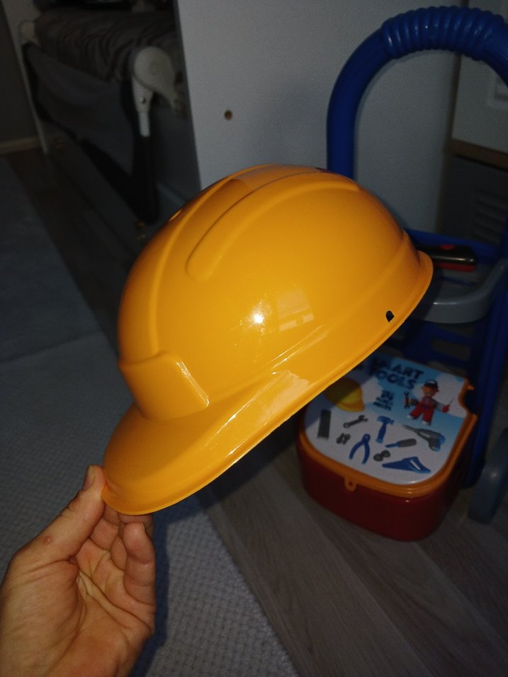 Renkli Eğitici Oyuncak Seti ve Sarı Kask - Görsel 3