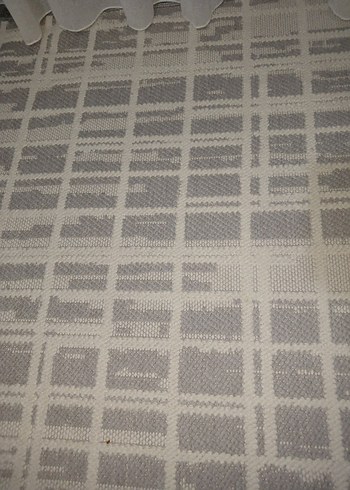 Gri Ekoseli Modern Halı - Görsel 4