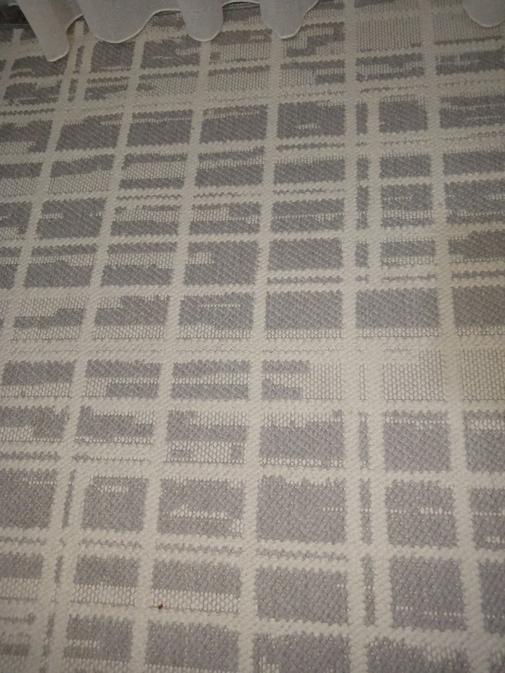 Gri Ekoseli Modern Halı - Görsel 4