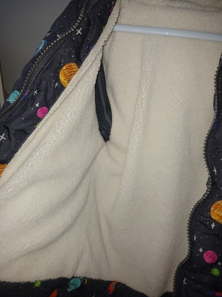 Kızak Desenli Kürklü Erkek Çocuk Mont - Görsel 3