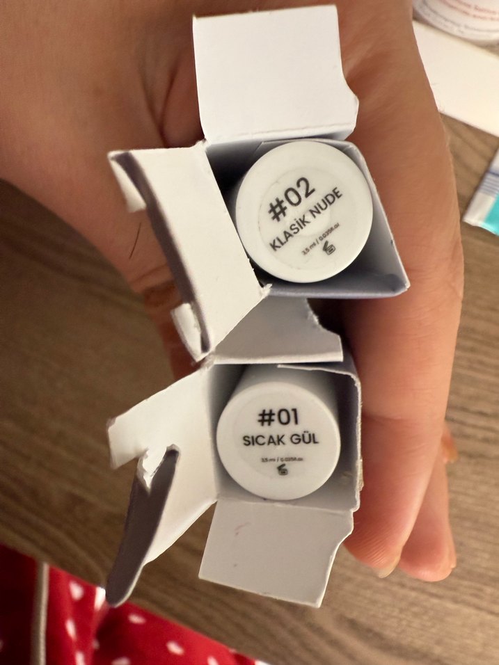 Dudak dövmesi - Görsel 2