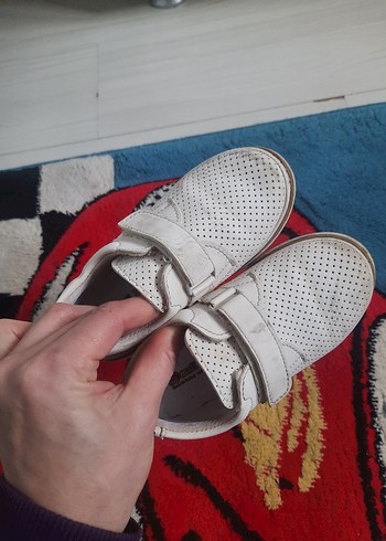 Beyaz Cırt Cırtlı Erkek Çocuk Terlik - Görsel 5