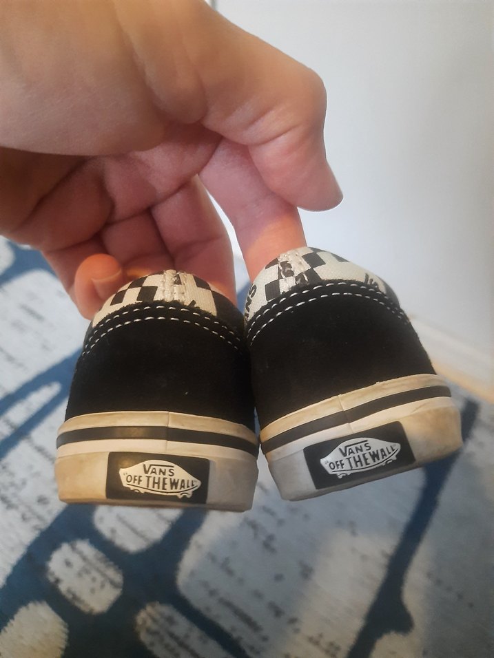 Erkek Çocuk Siyah Beyaz Cırt Cırtlı Spor Ayakkabı - Görsel 4