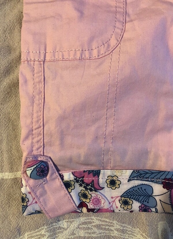 Kız bebek pembe renk, kemerli pantolon. Yeni etiketi üzerinde. İ - Görsel 2