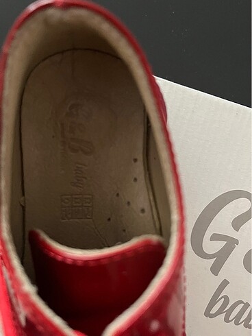B&G kırmızı 0 deri ayakkabı 27 numara. - Görsel 5