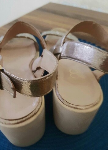 38 Beden Spor sandalet abiye