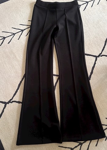 Bershka Siyah Spor Kumaş Pantolon - Görsel 2