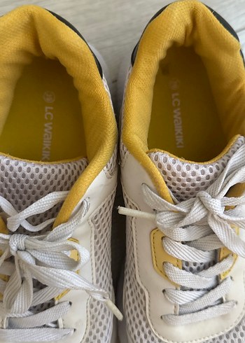 Kadın Beyaz Bağcıklı Spor Ayakkabı - Görsel 2