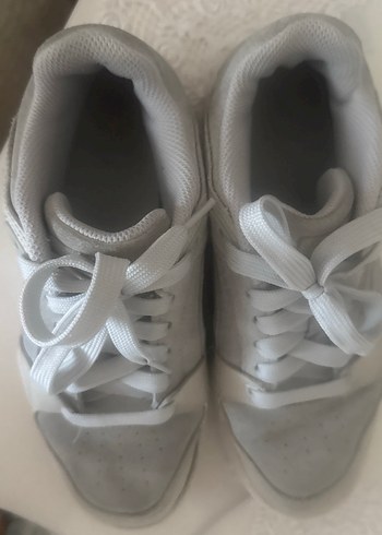 Beyaz Bağcıklı Kadın Spor Ayakkabı - Görsel 4