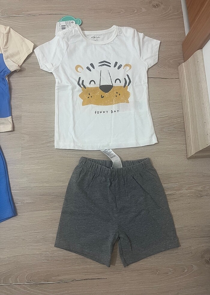 LCW ikili  takım - Görsel 4