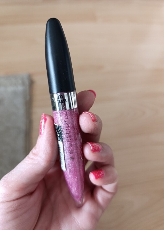 Parlatıcı ruj  - Görsel 2