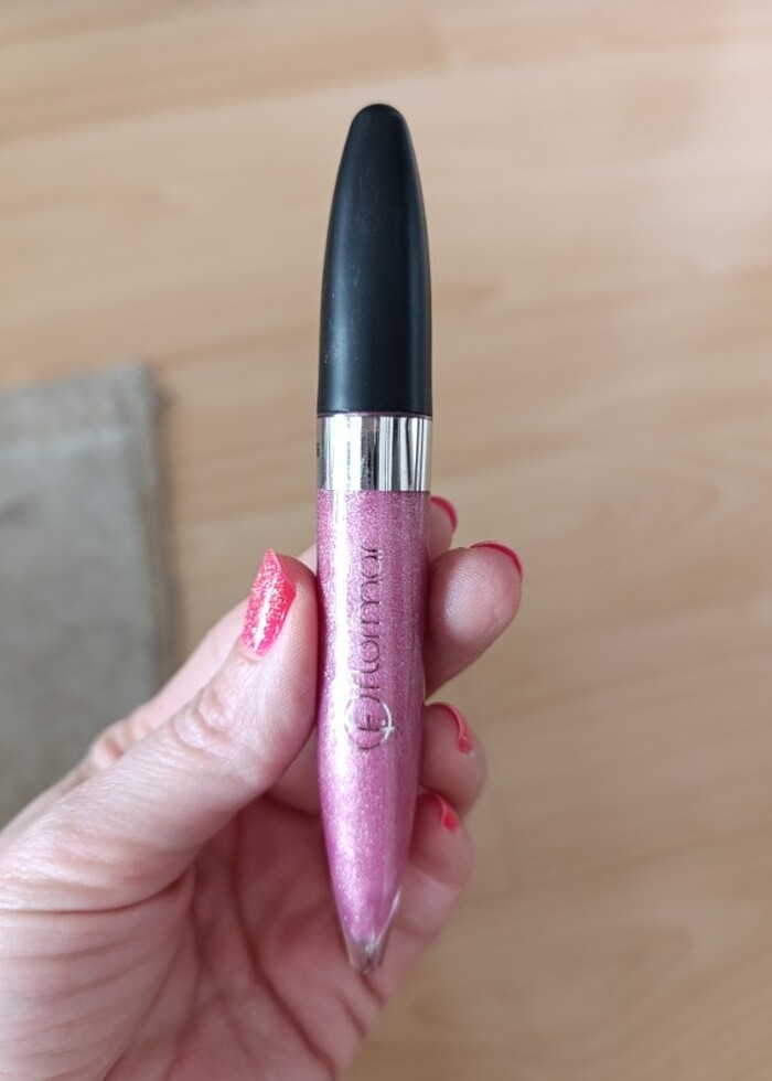 Parlatıcı ruj  - Görsel 3