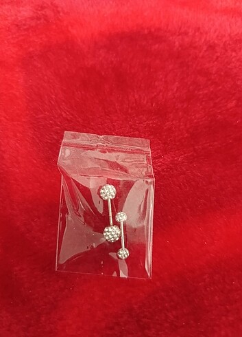 Diğer Çelik iki adet taşlı piercing
