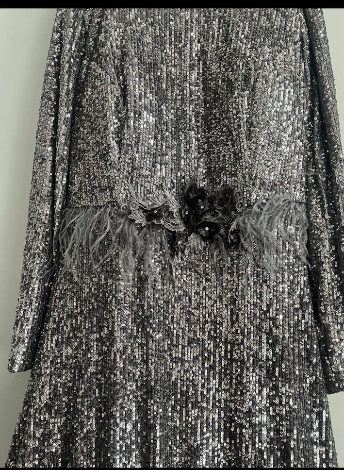 Gri Yılan Desenli Uzun Abiye Elbise - Görsel 3