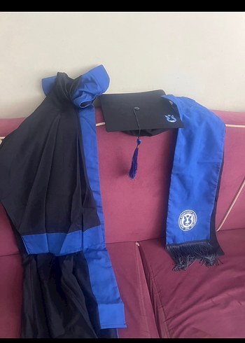 Mavi İş Elbisesi ve Turist Rehberliği Rozeti - Görsel 4