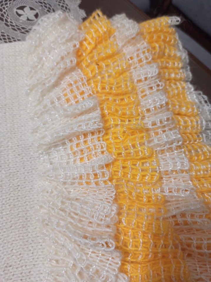 Kız Çocuk Renkli Nakışlı Örgü Etek - Görsel 4