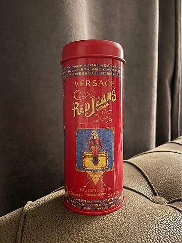 Versace Red Jeans Parfüm.