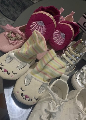LC Waikiki Nakışlı Çok Renkli Kız Çocuk Spor Ayakkabı