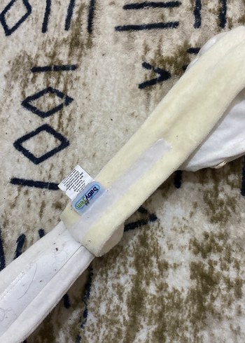 Nakışlı Beyaz Bebek Uyku Bandı - Görsel 2