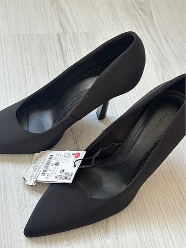 Bershka Topuklu ayakkabı
