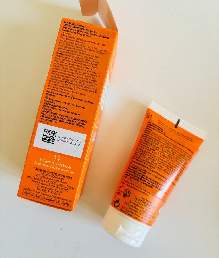Avene Cleanance Tonlu Güneş Koruyucu SPF 50 - Görsel 2