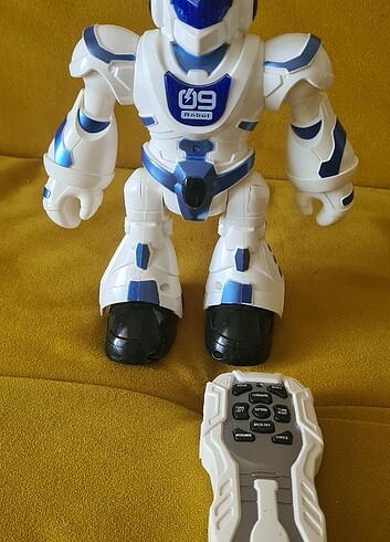 ROBOT