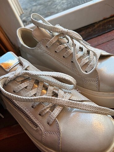 38 Beden derimod sneaker