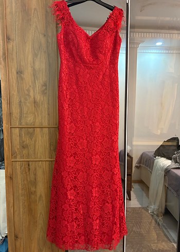Dantel Detaylı Kırmızı Uzun Abiye Elbise - Görsel 6