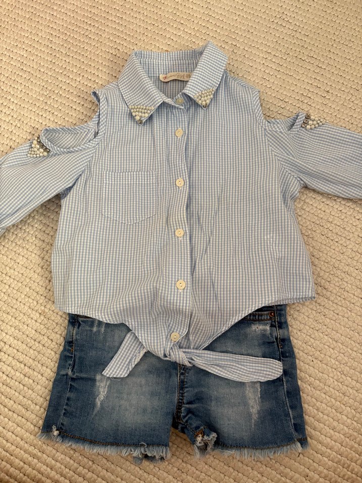 Nakışlı Mavi Denim Kız Şortu - Görsel 3