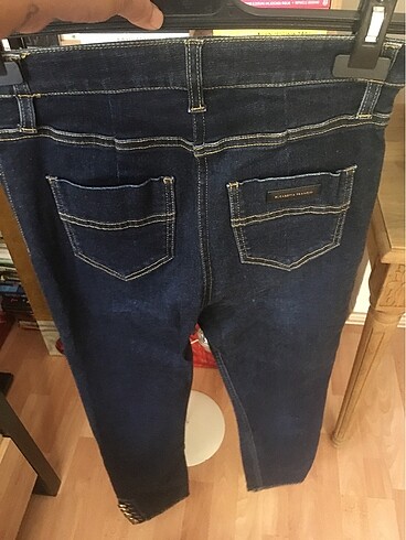 Elisabetta Franchi Elisabeth franchi jean