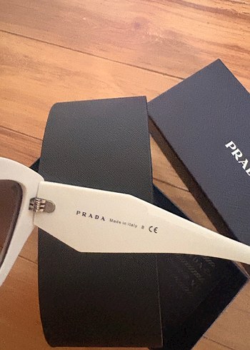 Orijinal Prada Parlak Beyaz Kadın Güneş Gözlüğü - Görsel 5