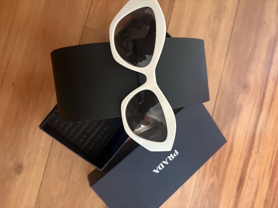 Orijinal Prada Parlak Beyaz Kadın Güneş Gözlüğü - Görsel 4