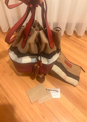 Burberry  Deri Tokalı Bohem Kadın Çantası - Görsel 2