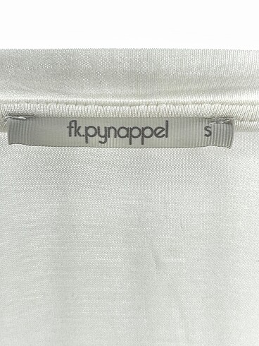 s Beden beyaz Renk Vintage Love T-shirt %70 İndirimli.