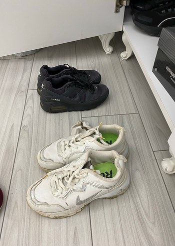 Nike Siyah Nike Air Spor Ayakkabı