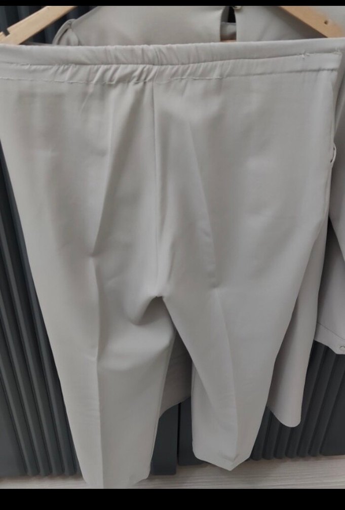 Bej Kısa Paça Kadın Kumaş Pantolon ikili takım - Görsel 5